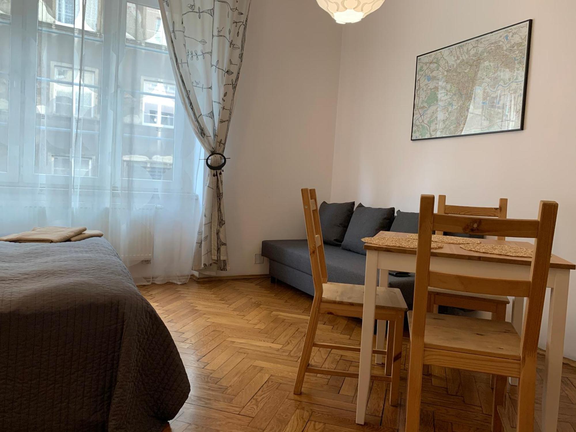Apartment Center *